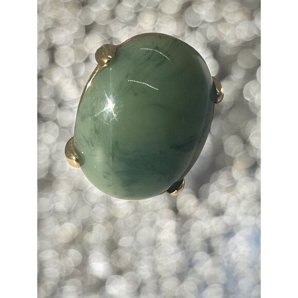Joan Rivers SINGLE Clip On Earring Replacement Gold Tone Large Faux Jade 1" - Picture 1 of 4